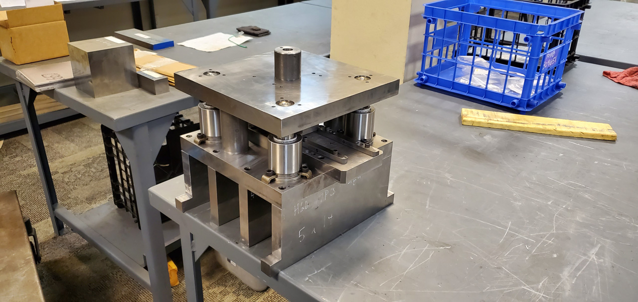 Long Star Die Machine